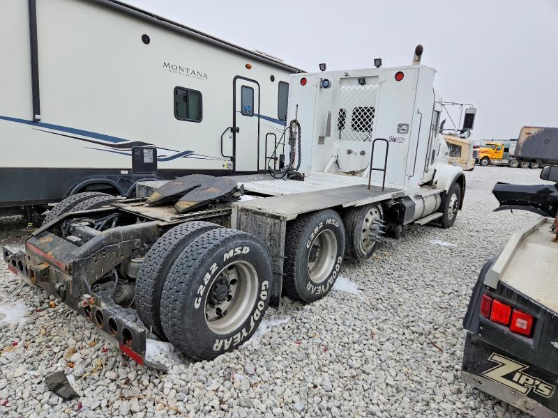 2020 Kenworth T880 Semi Truck