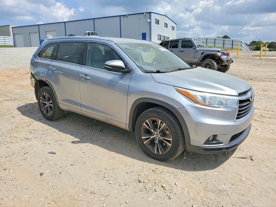 2016 Toyota Highlander xle