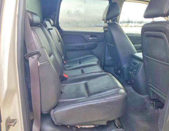 2013 Chevrolet Avalanche LTZ