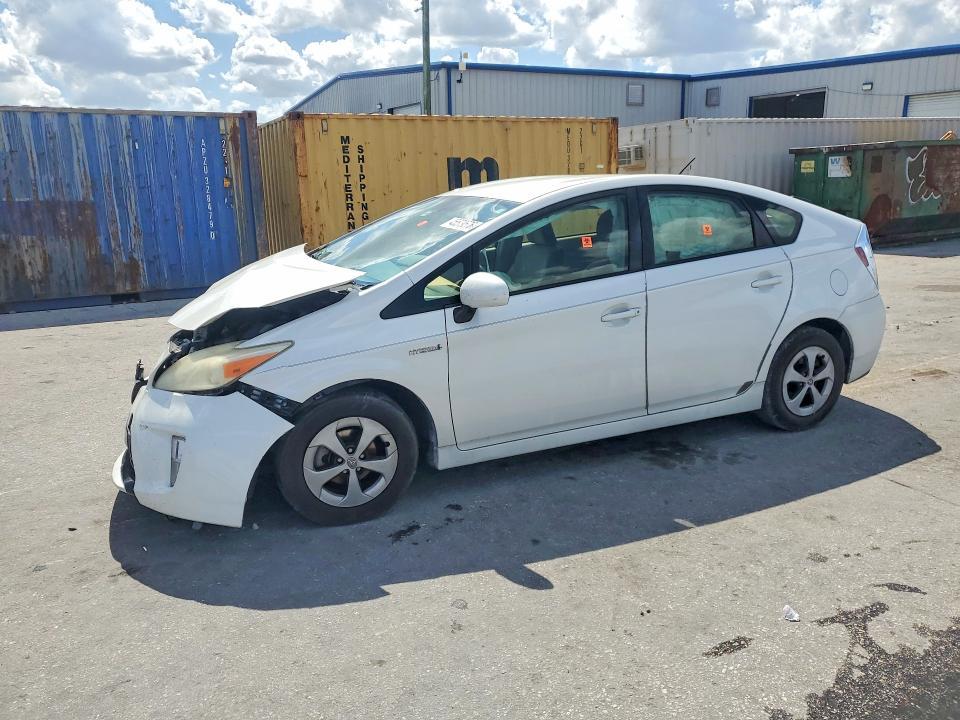 2013 Toyota Prius two