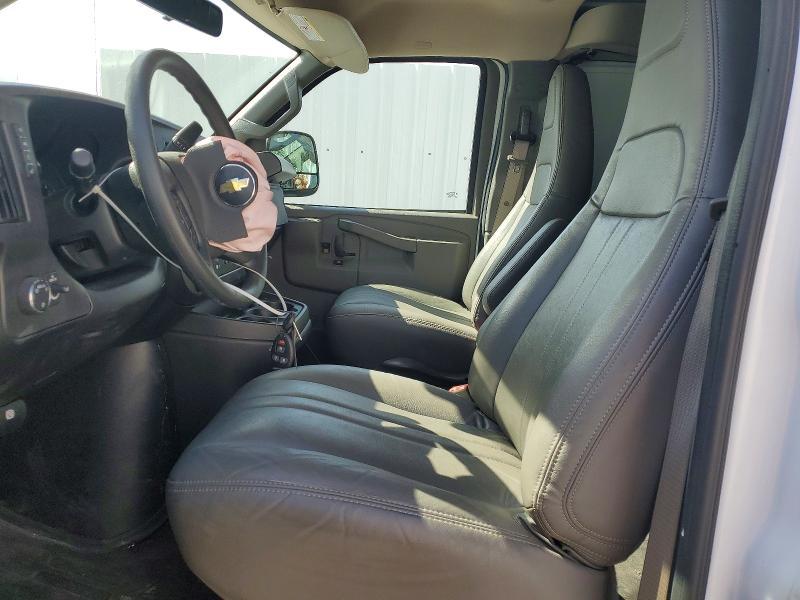 2025 Chevrolet Express G2500