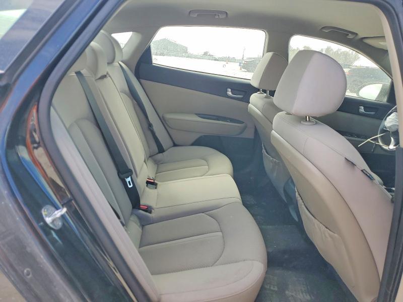 2016 KIA Optima lx Turbo