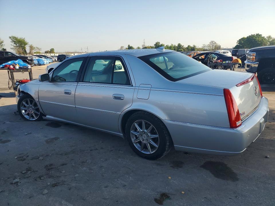 2010 Cadillac Dts Luxury Collection