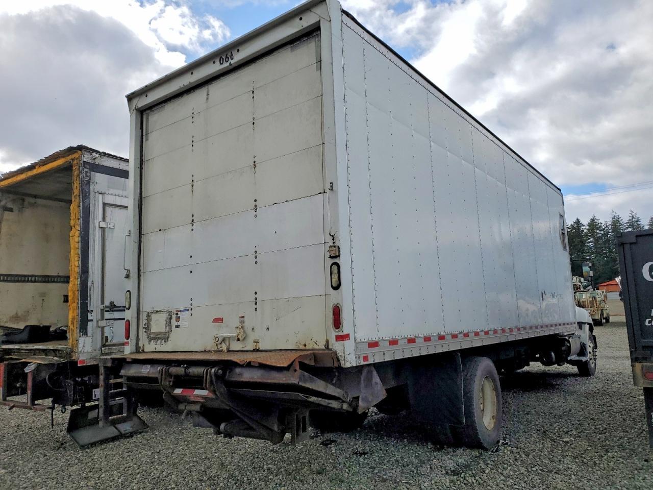 2019 Hino 258/268 BOX Truck