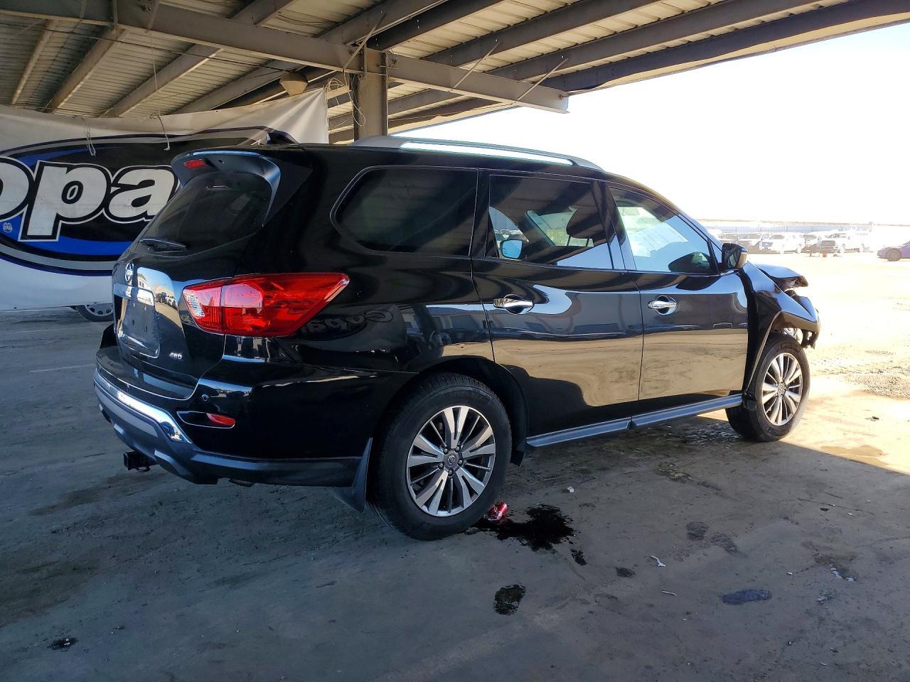 2019 Nissan Pathfinder s