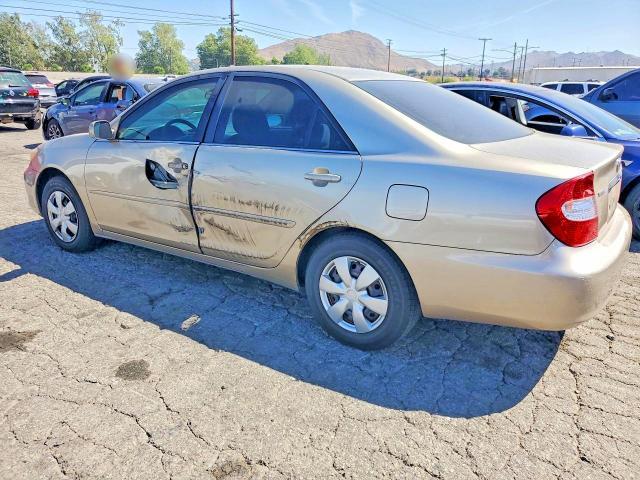 2002 Toyota Camry le