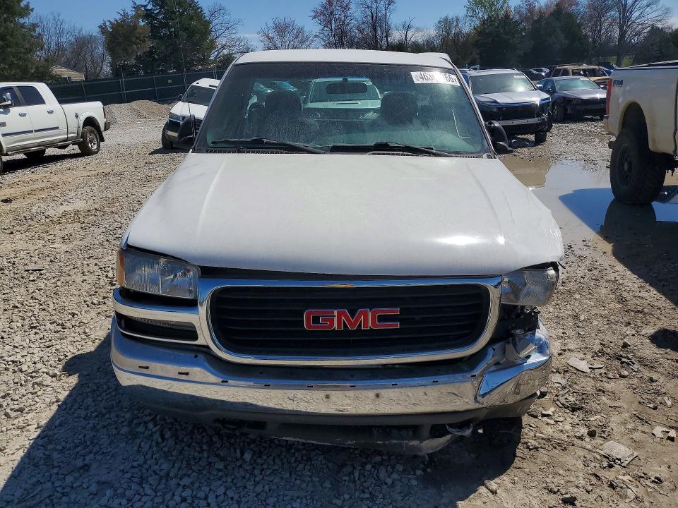 2000 GMC New Sierra C1500