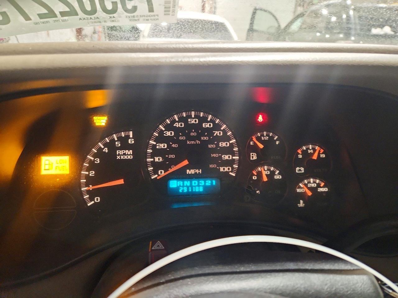 2002 Chev Suburban