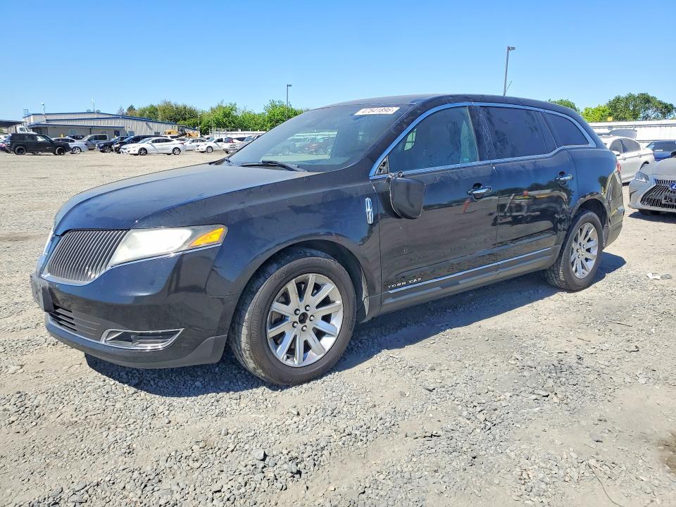 2013 Lincoln MKT