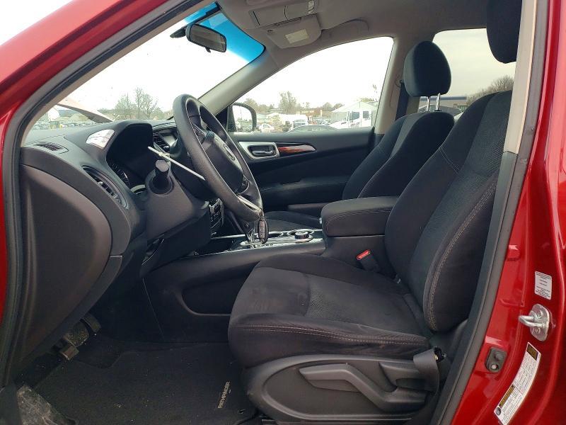 2016 Nissan Pathfinder s