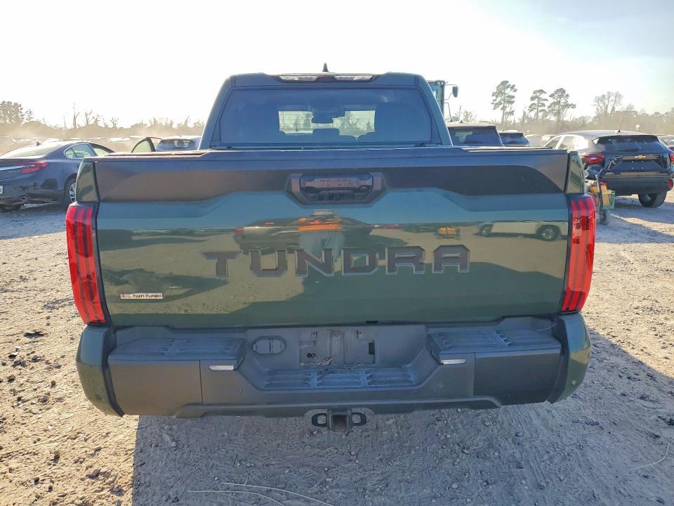 2022 Toyota Tundra SR5