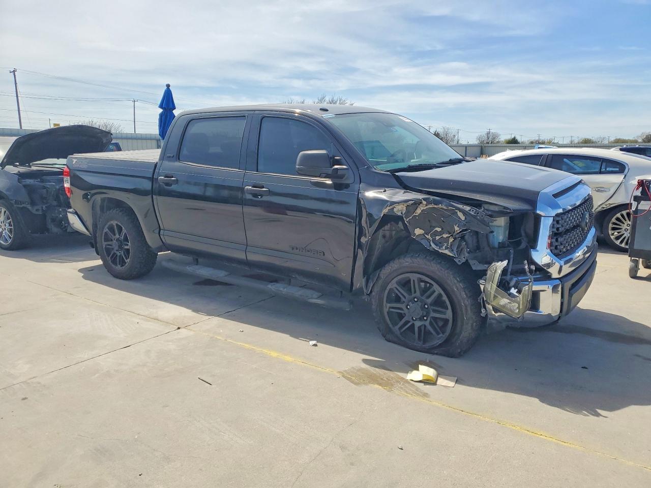 2018 Toyota Tundra SR5