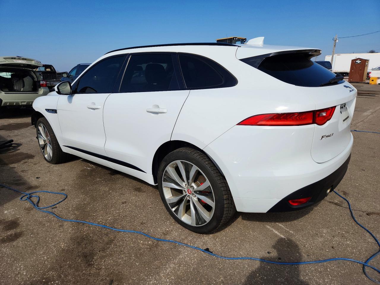 2017 Jaguar F-pace R-sport