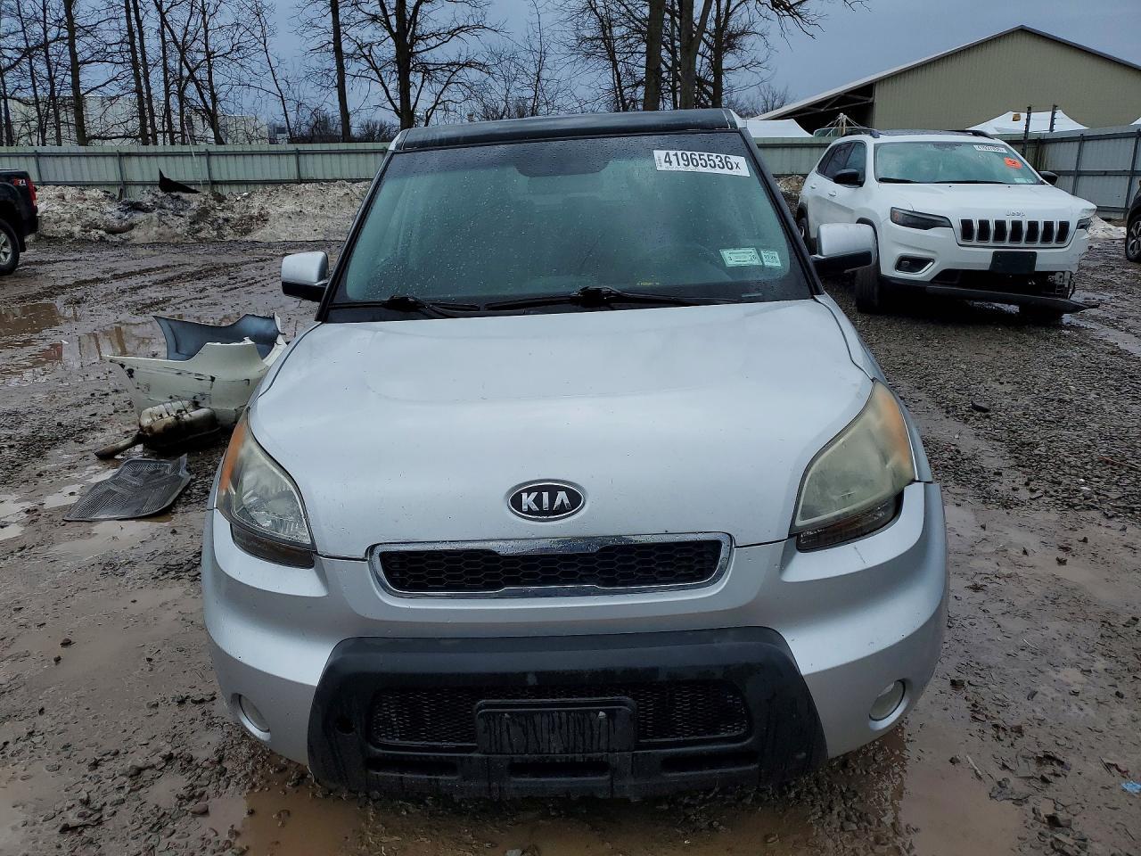 2010 KIA Soul +