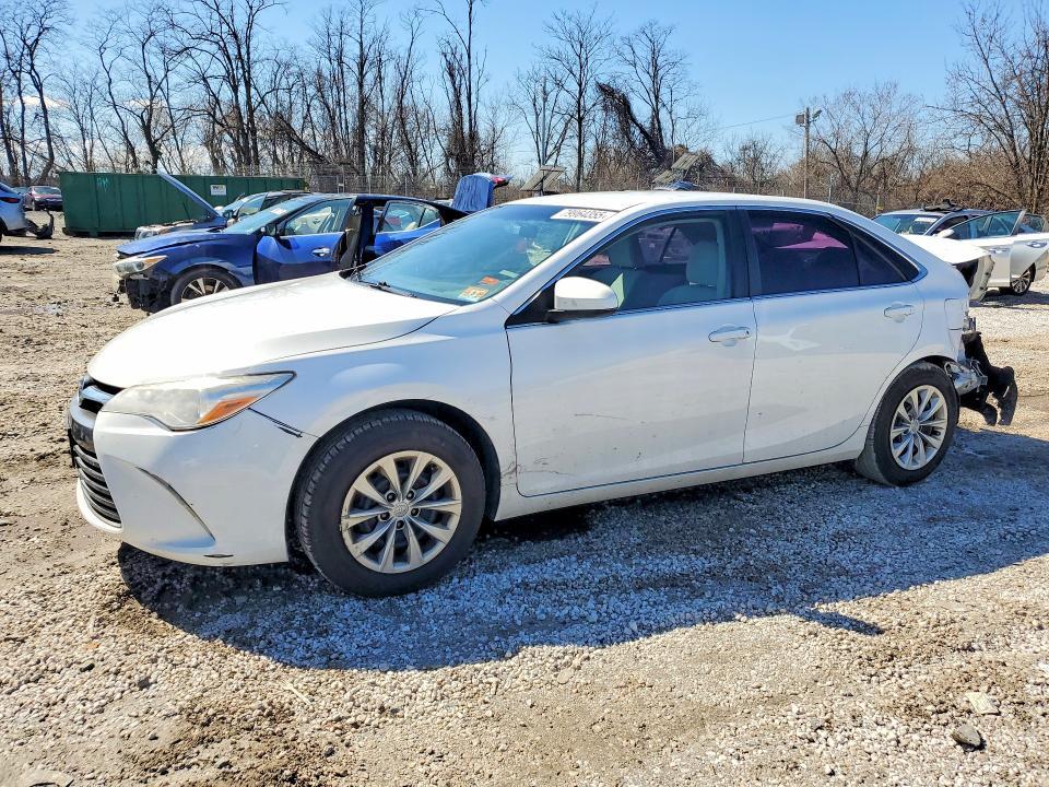 2017 Toyota Camry le