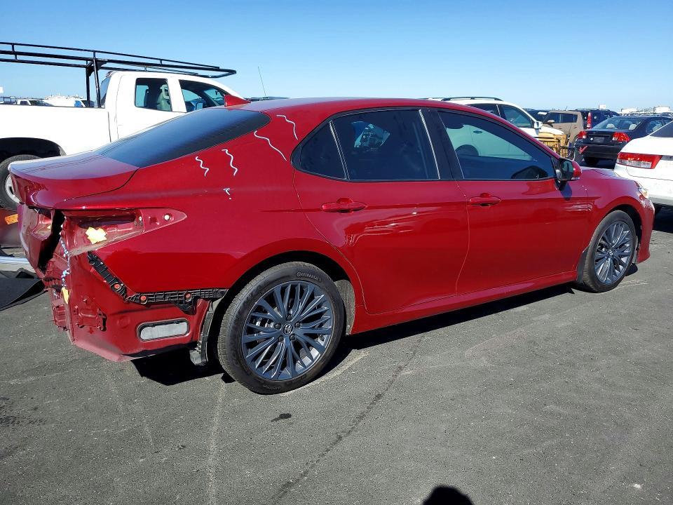 2020 Toyota Camry xle