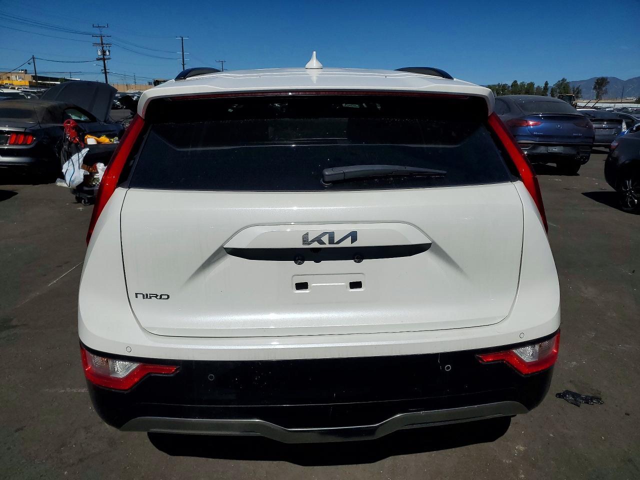 2024 KIA Niro ev Wind