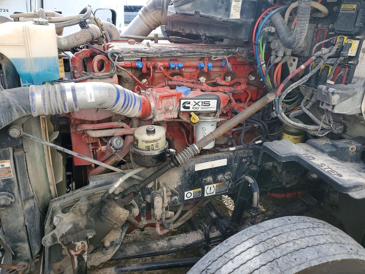 2020 Peterbilt 579 Semi Truck