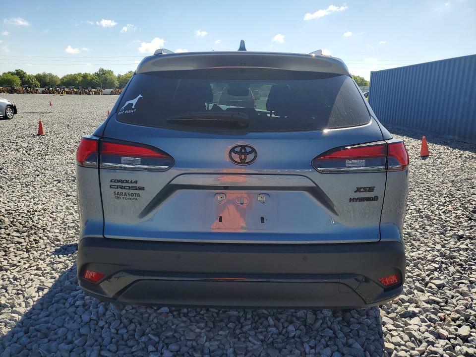2024 Toyota Corolla Cross Hybrid xse