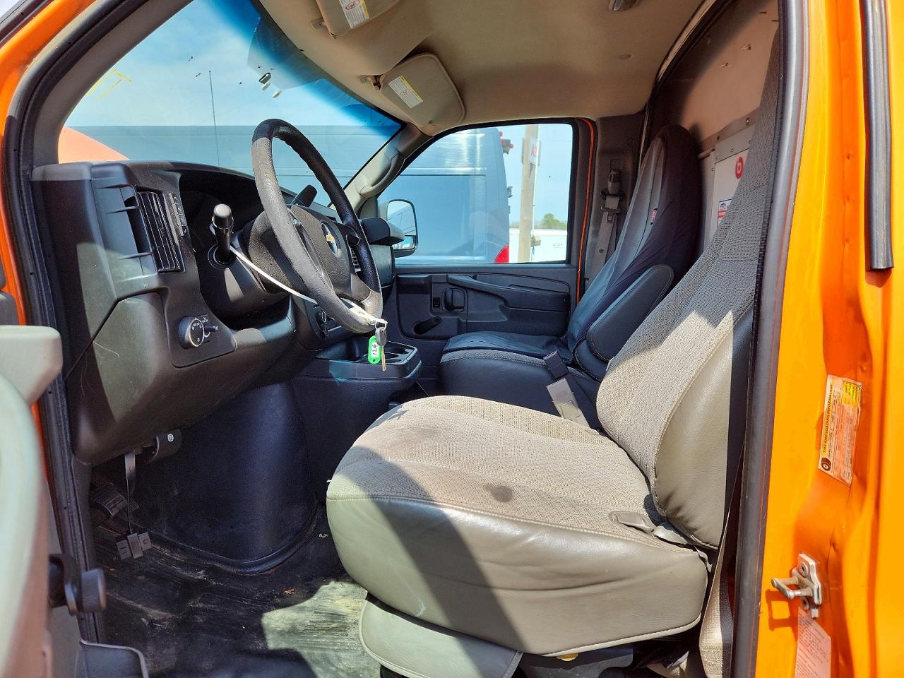 2015 Chev Express G3500
