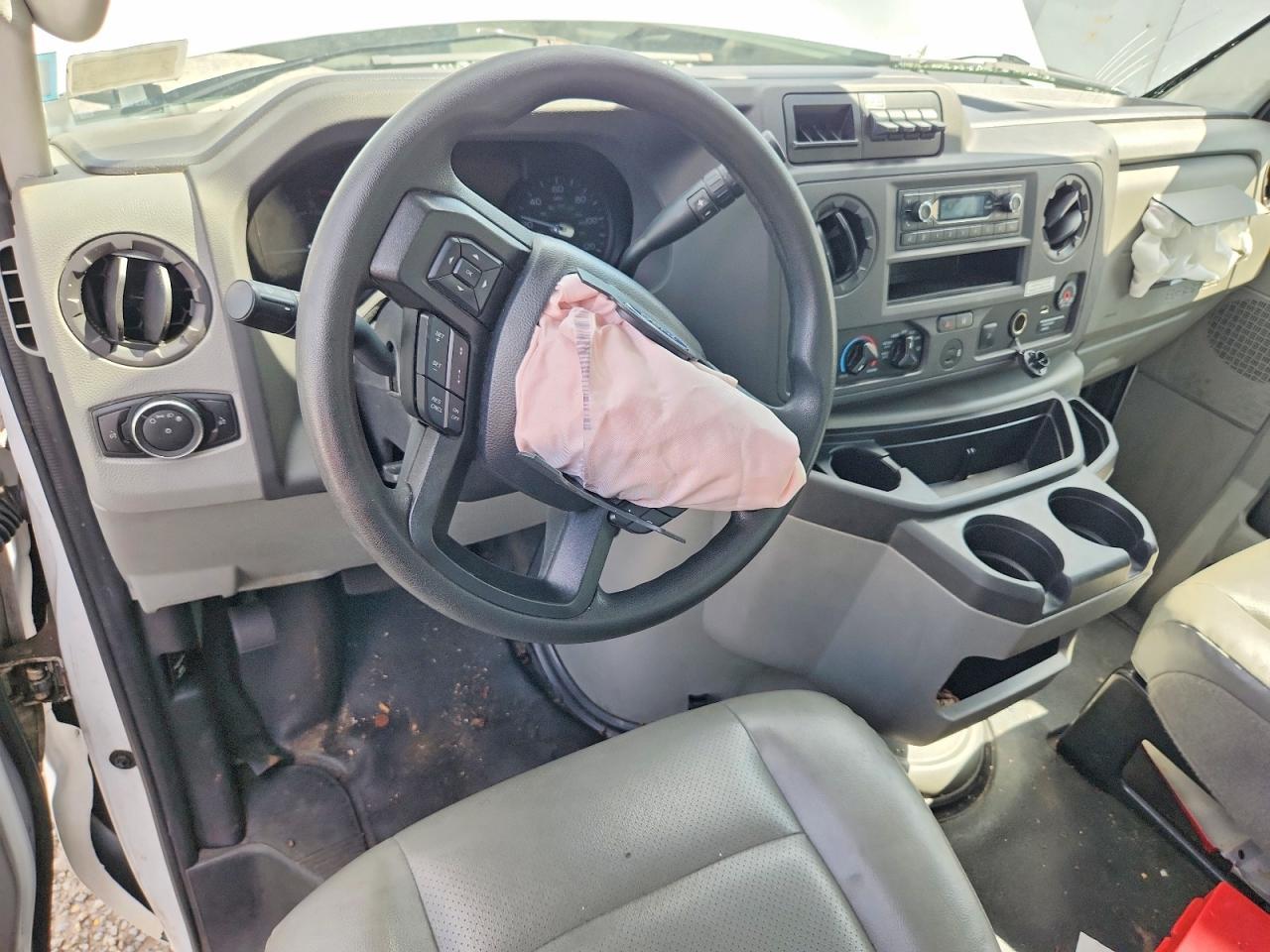 2023 Ford E350 BOX Truck