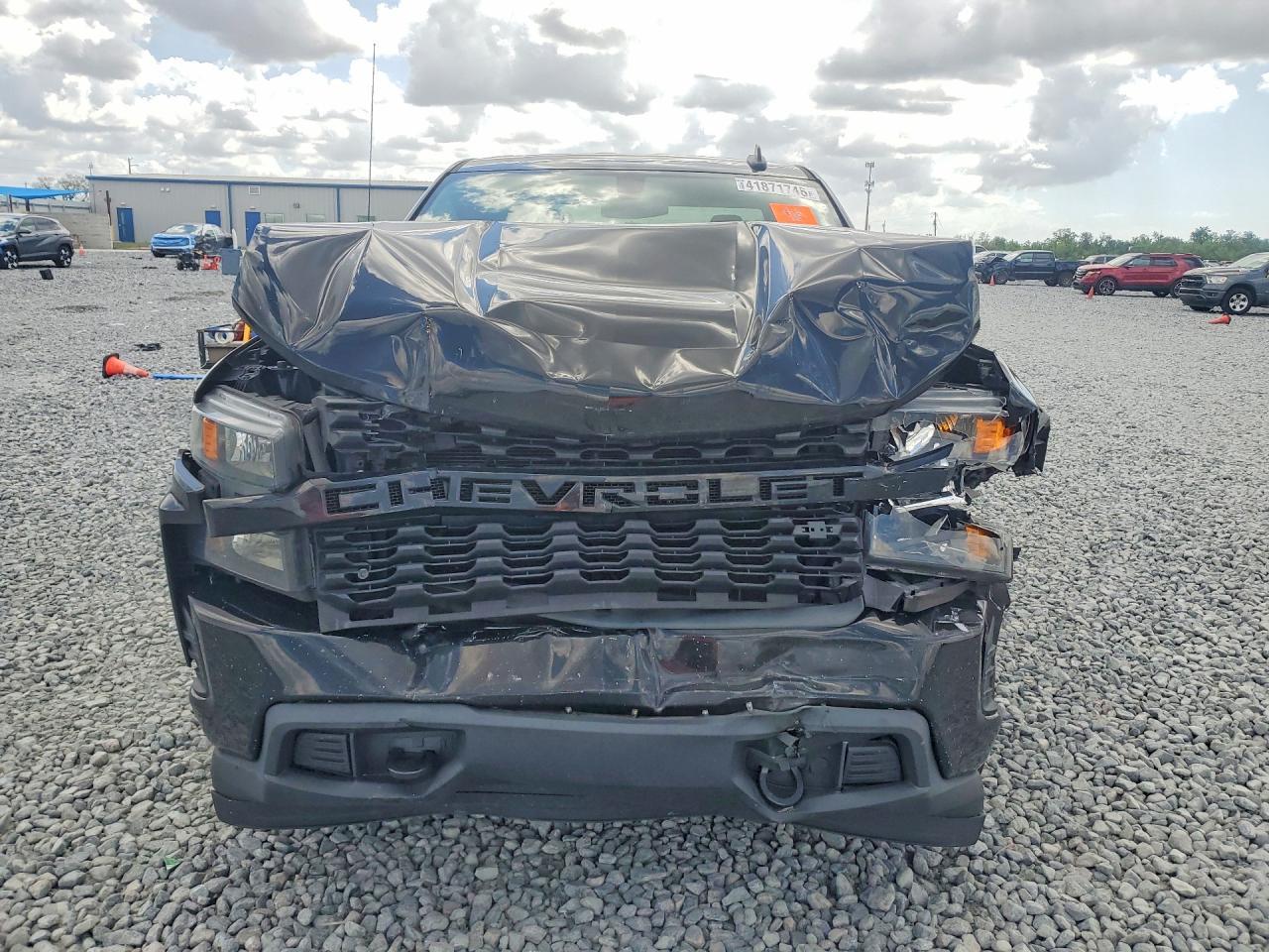 2021 Chevrolet Silverado K1500 Custom
