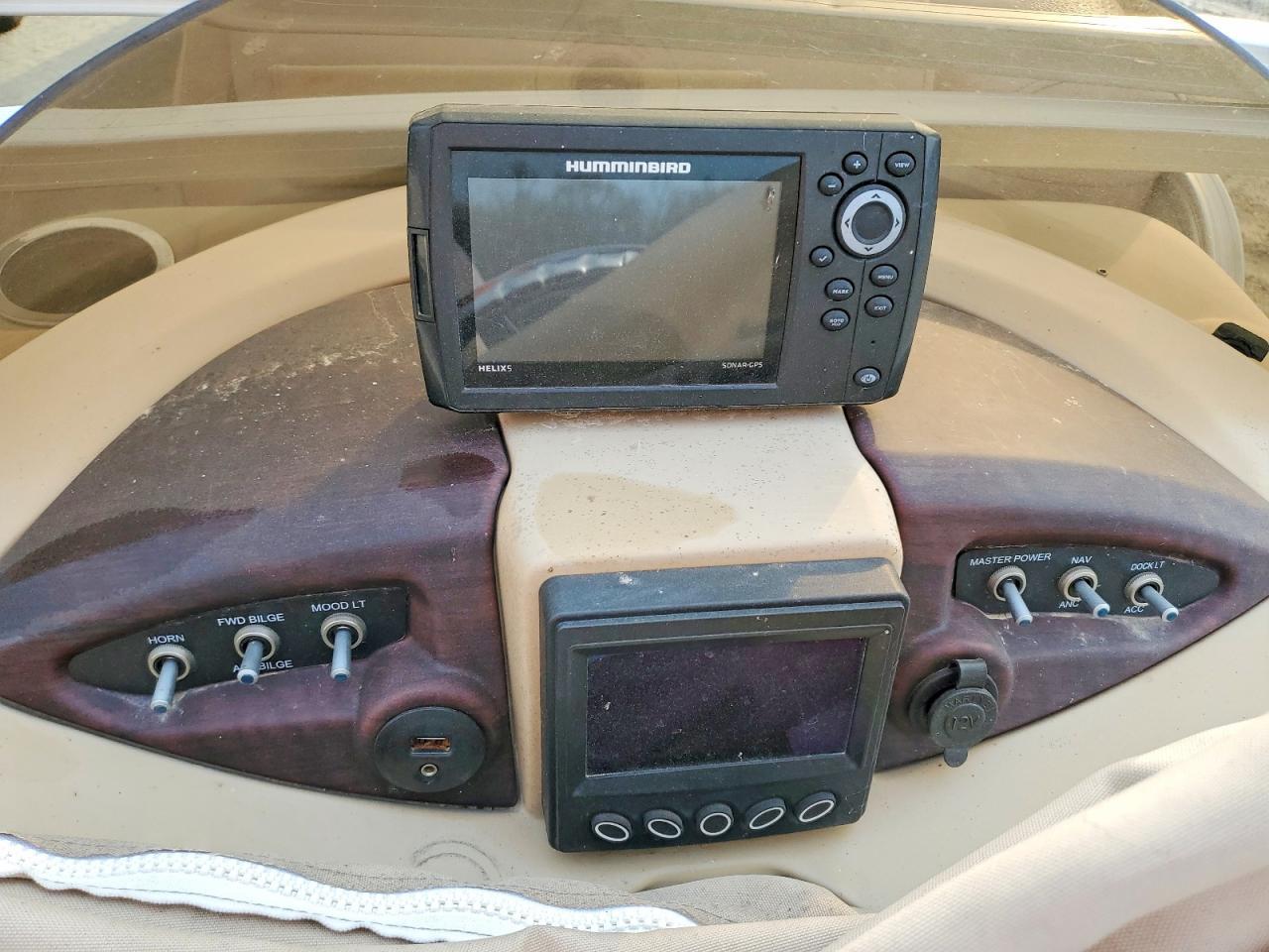 2015 Southbay 524SLX-Boat