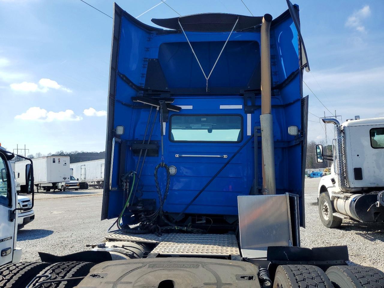 2023 Volvo VNL Semi Truck