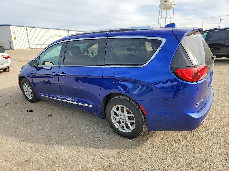2020 Chrysler Pacifica Touring l
