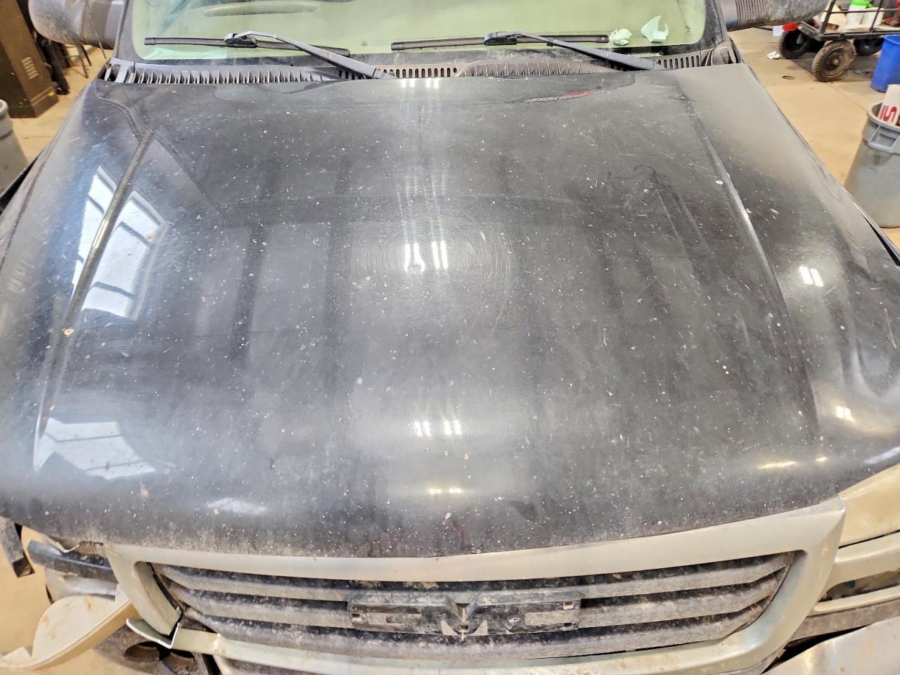 2003 GMC Sierra K2500 Heavy Duty