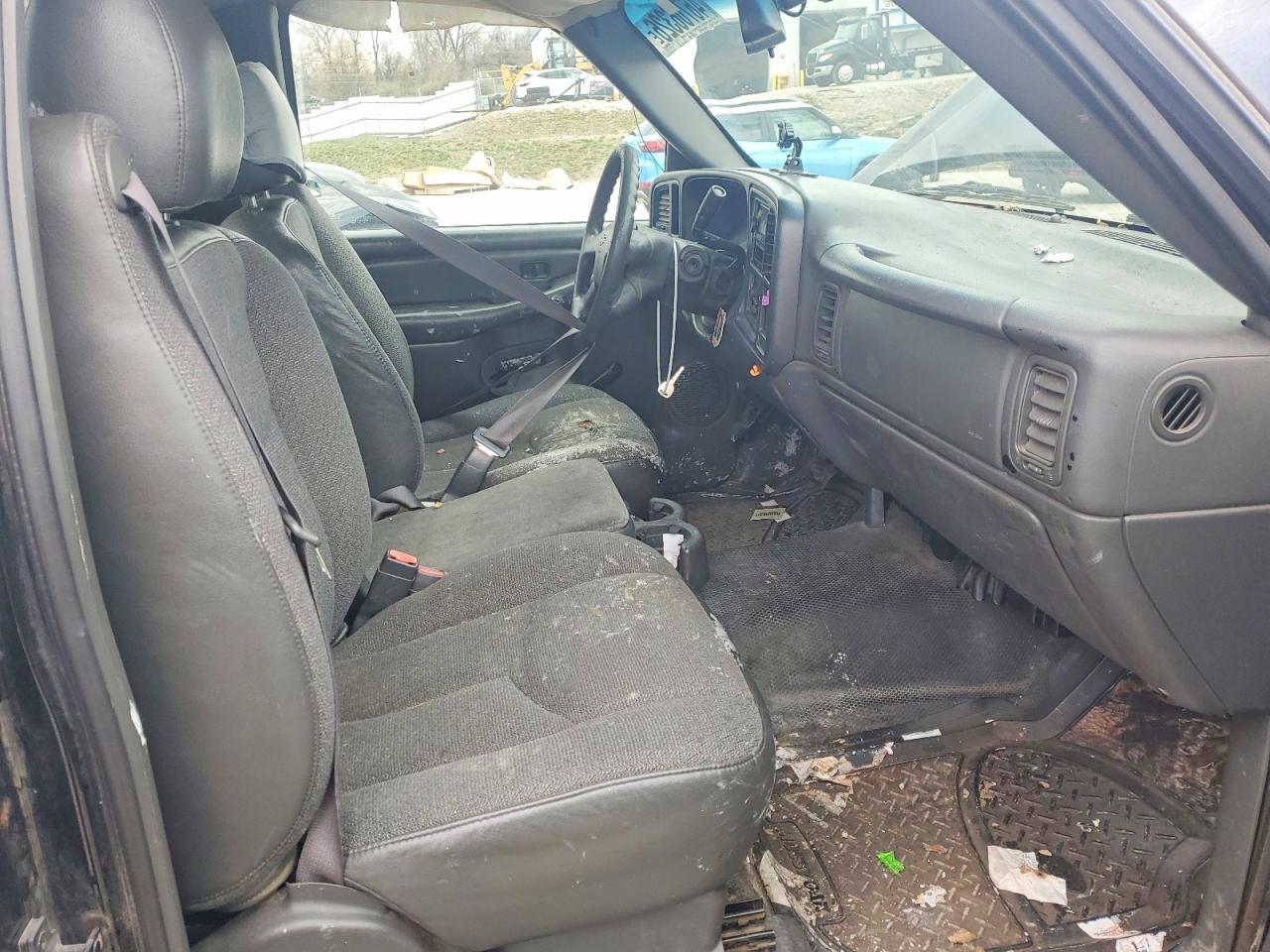 2003 Chevrolet Silverado C1500