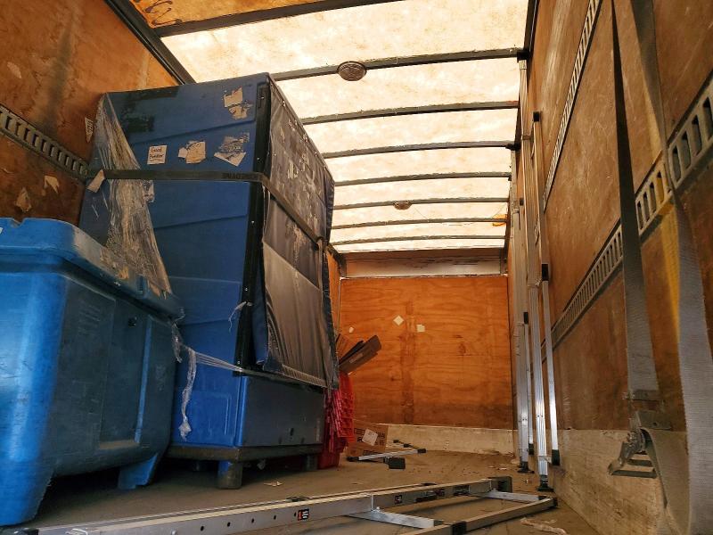 2016 Hino 258/268 box Truck
