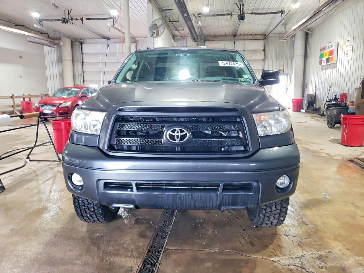 2011 Toyota Tundra Grade
