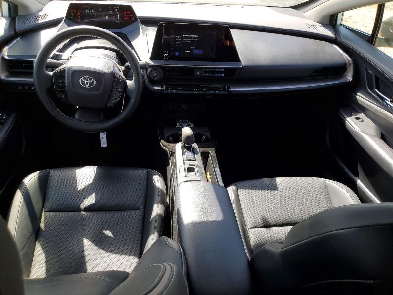 2024 Toyota Prius xle