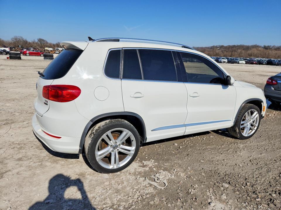 2016 Volkswagen Tiguan s