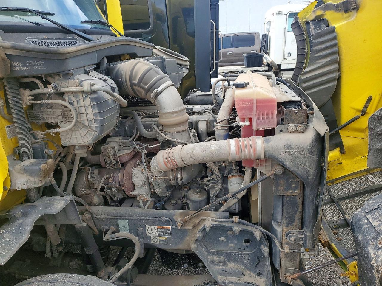 2017 Peterbilt 579 Semi Truck