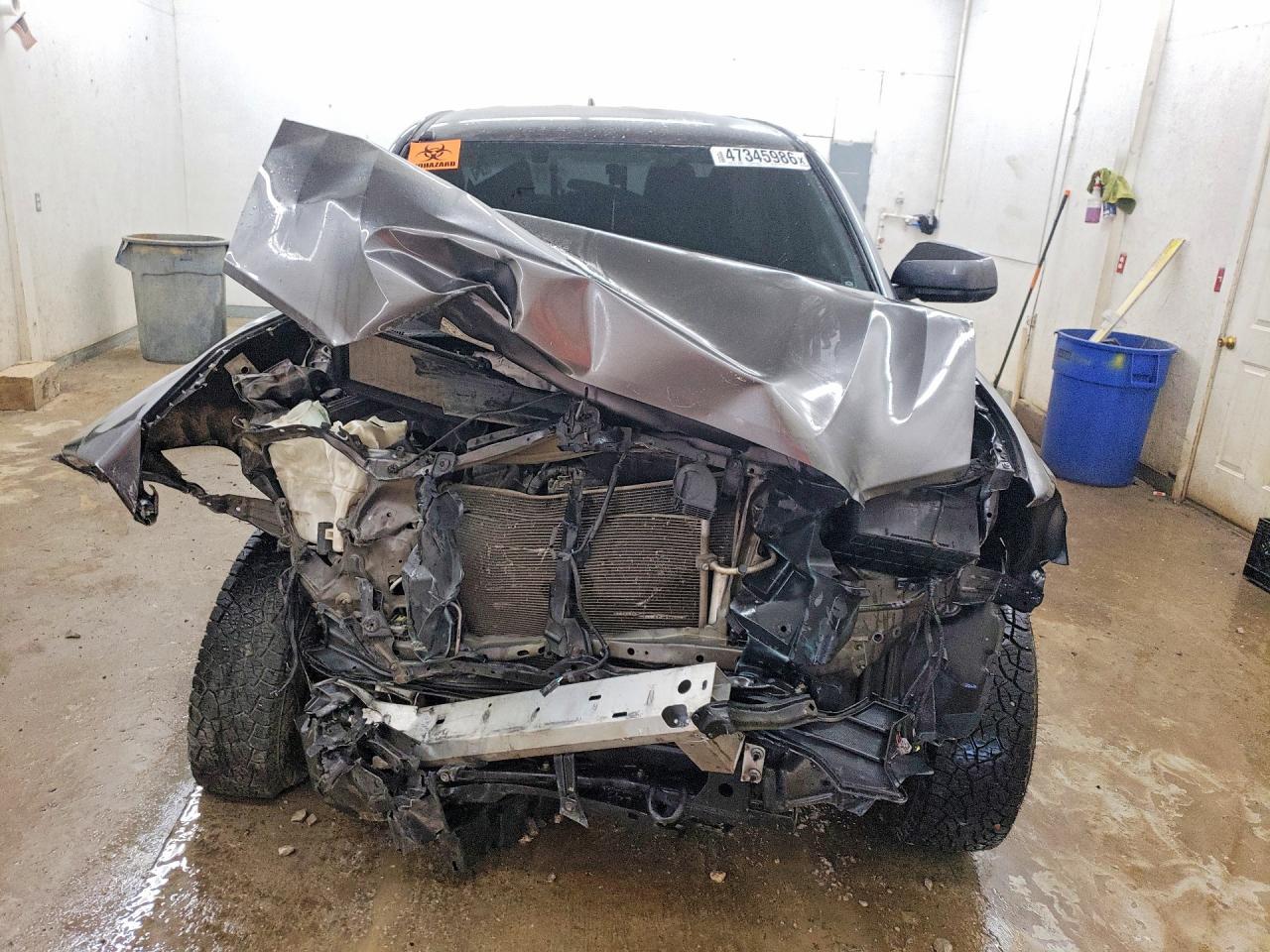 2016 Toyota Tacoma SR