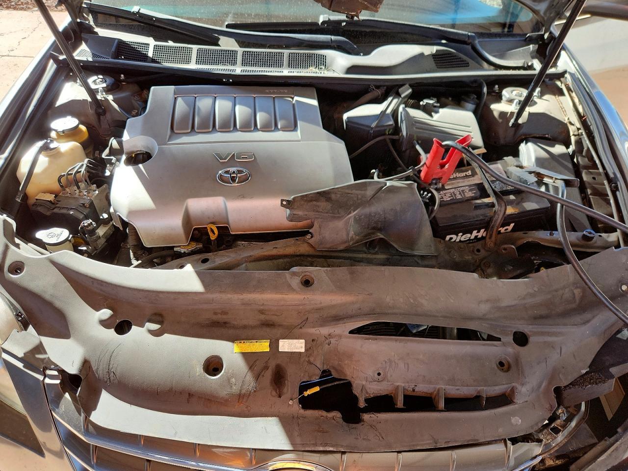 2005 Toyota Avalon xls