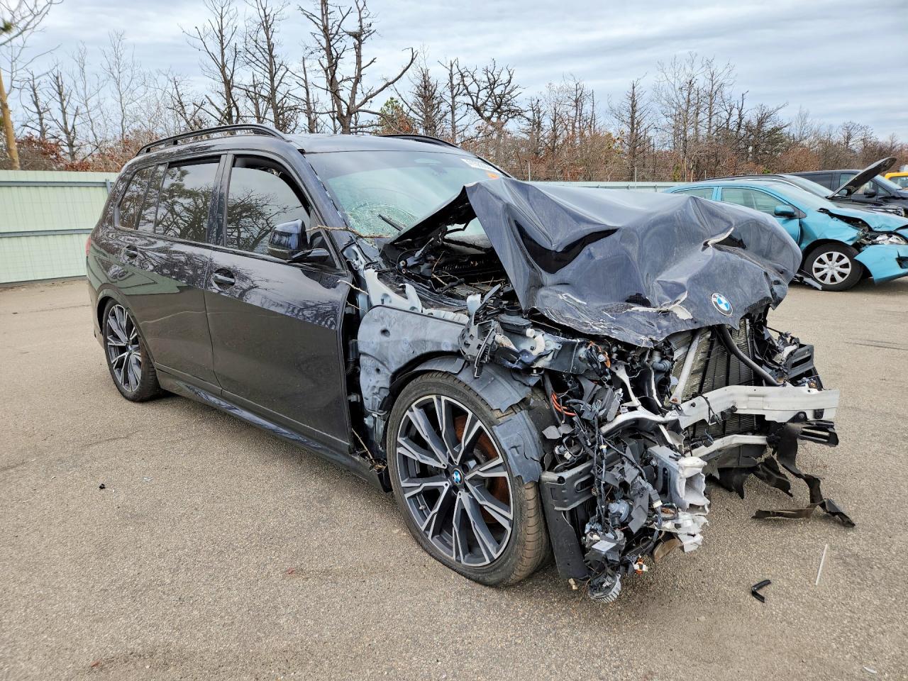 2021 BMW X7 M50i
