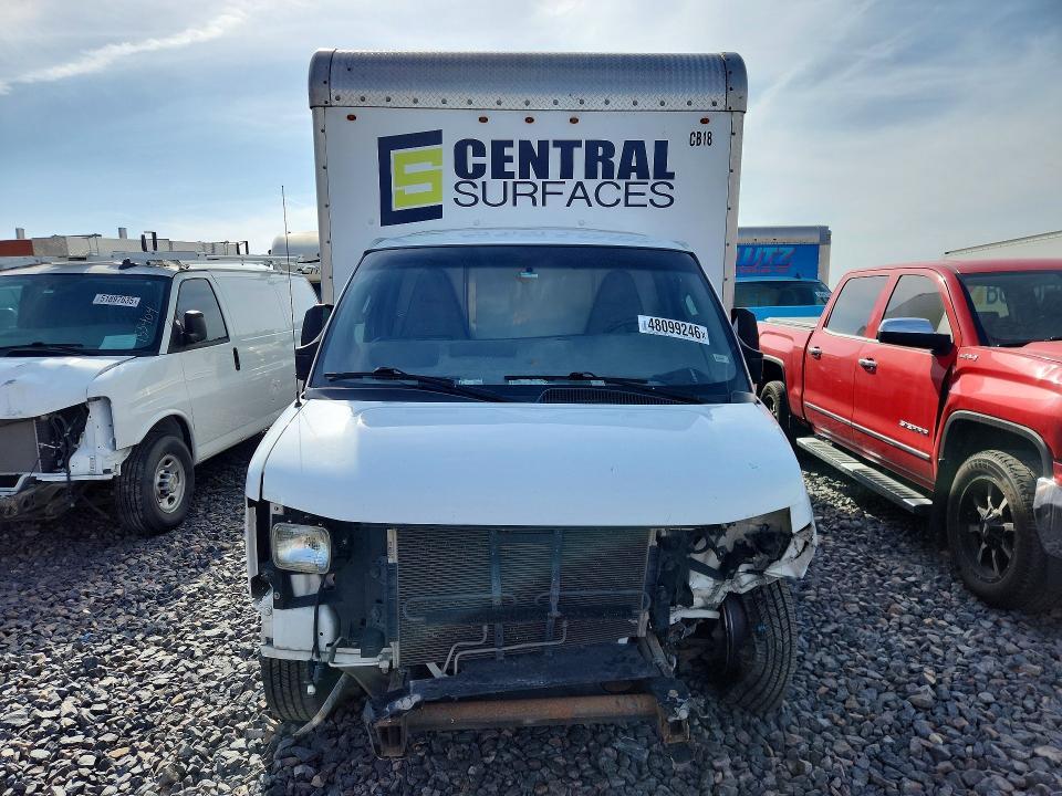 2017 Chev Express G3500