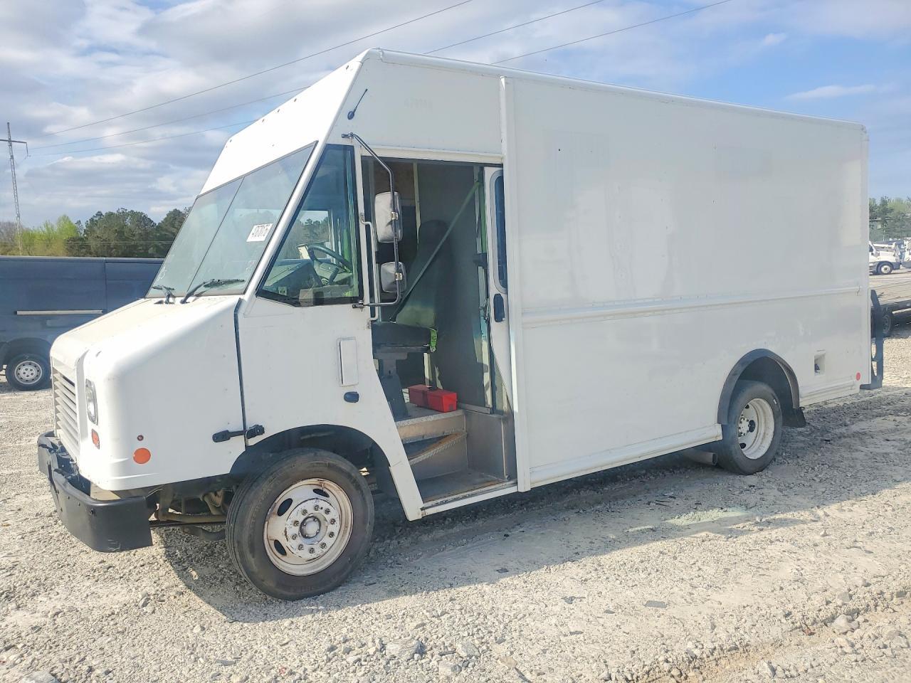 2020 Ford F59 Delivery Truck