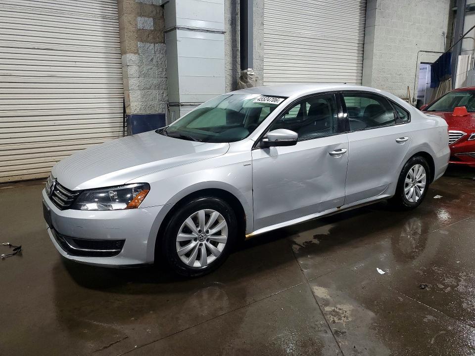 2013 Volkswagen Passat s