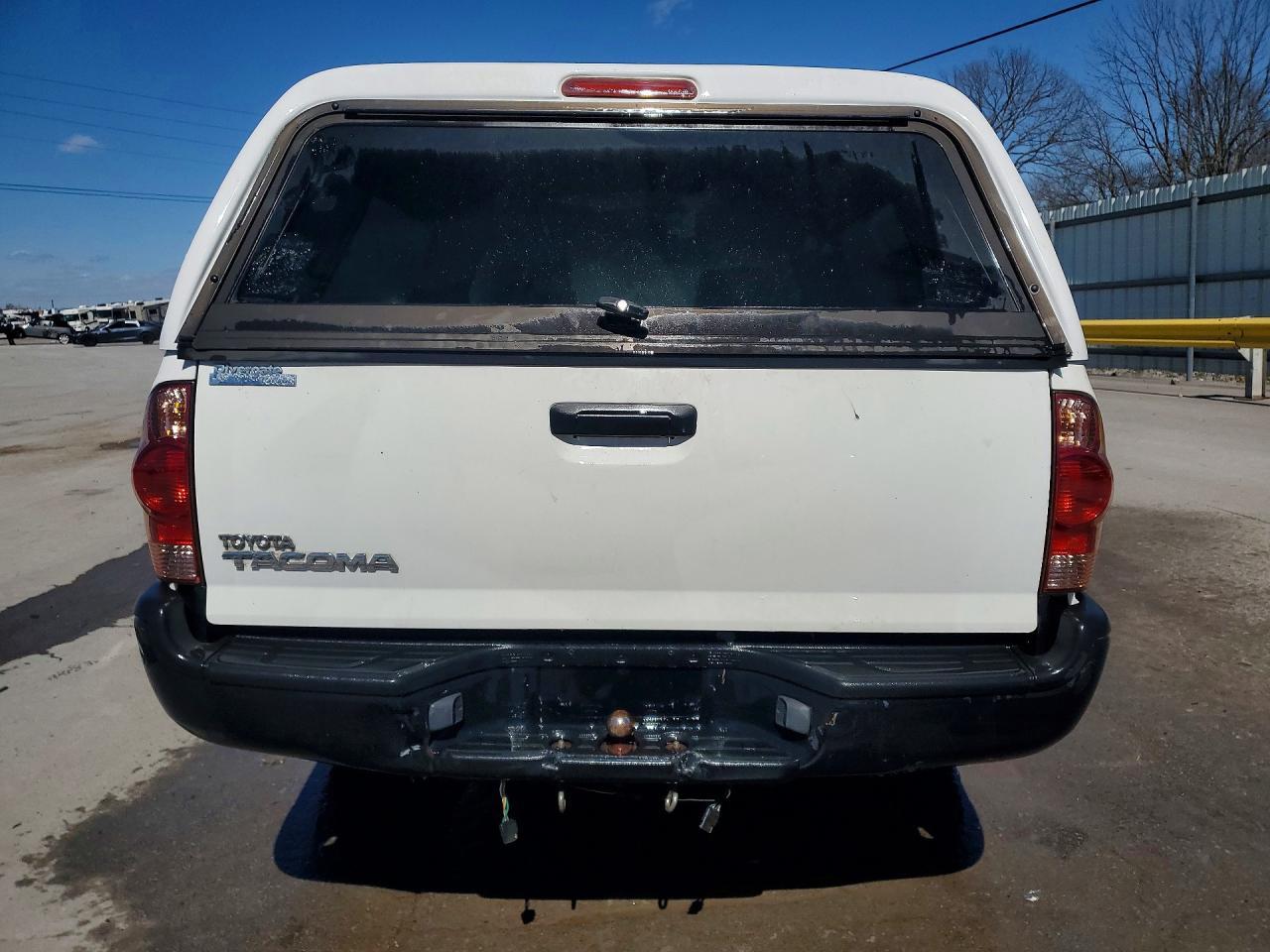 2005 Toyota Tacoma Base