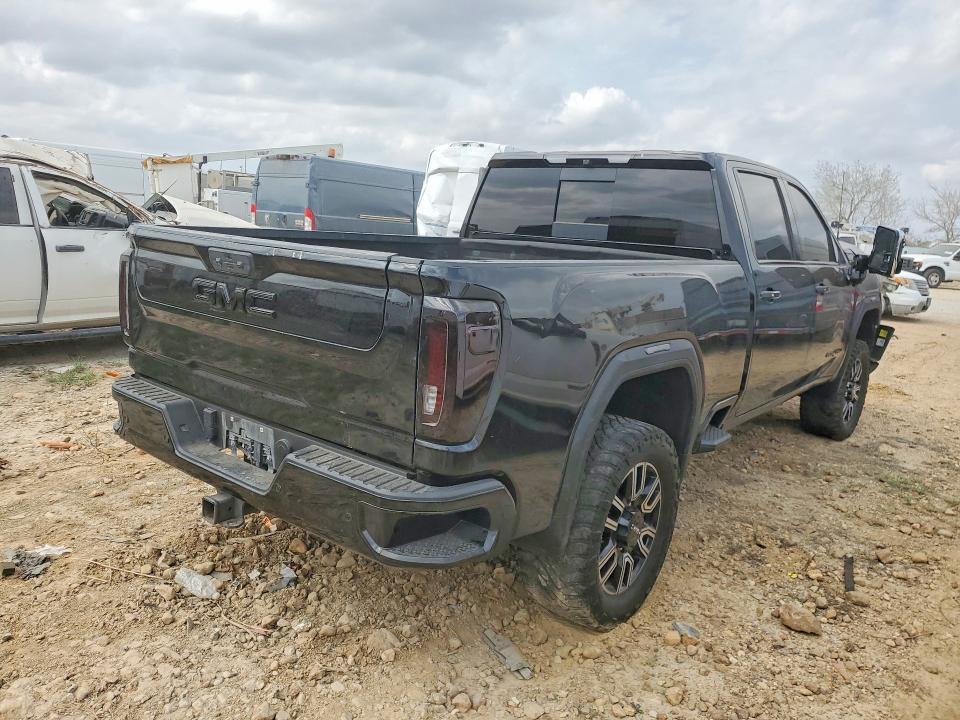 2022 GMC Sierra K2500 AT4