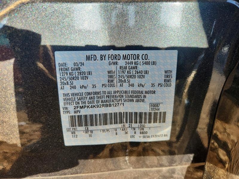 2024 Ford Edge Titanium