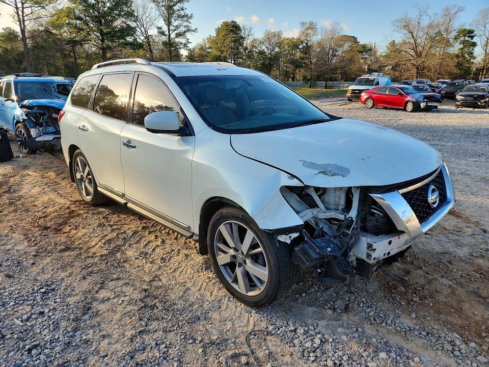 2015 Nissan Pathfinder s