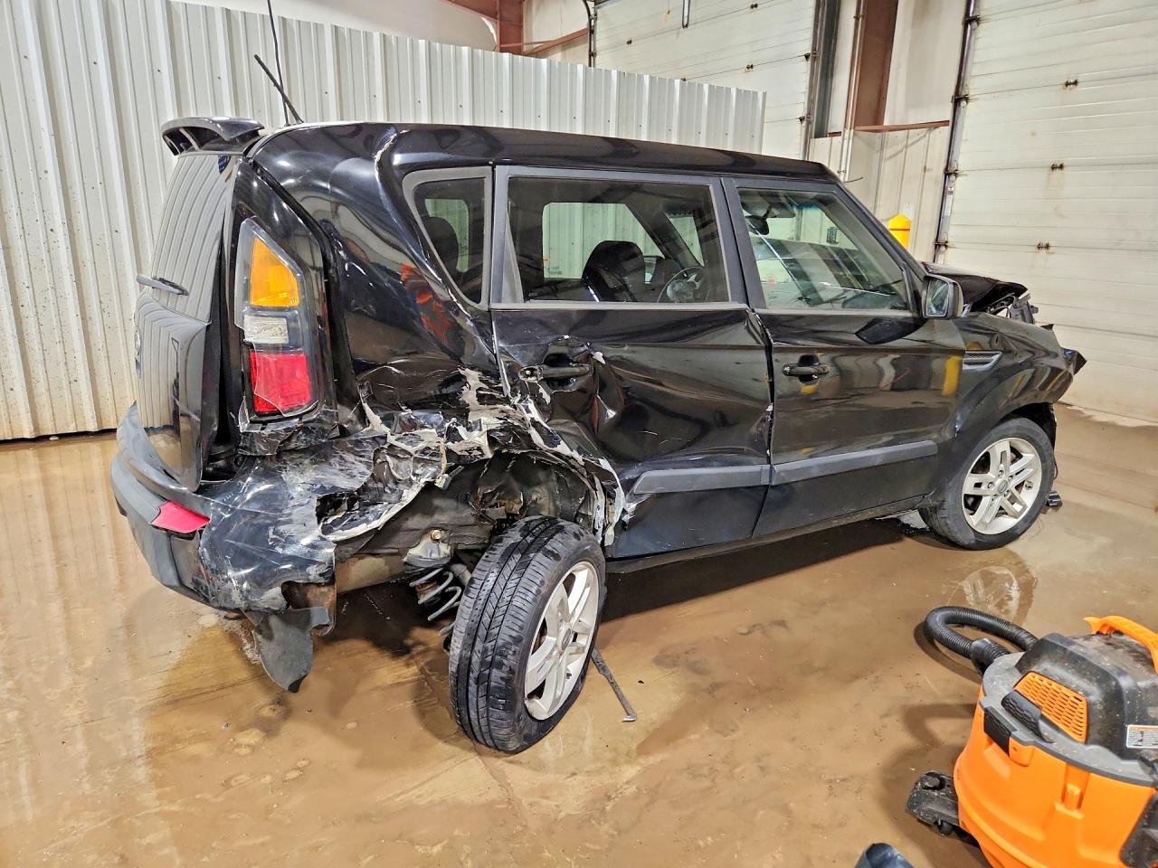 2011 KIA Soul +