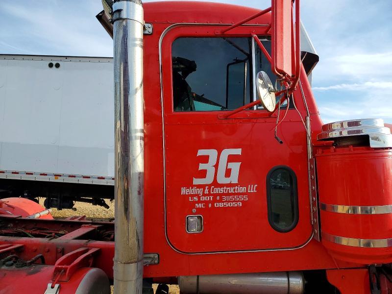 2001 Peterbilt Tractor 2001 Peterbilt 379 Semi Truck