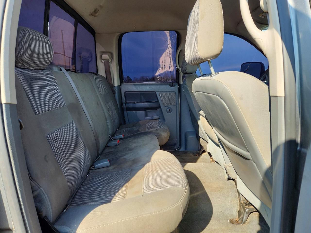 2006 Dodge RAM 2500 ST