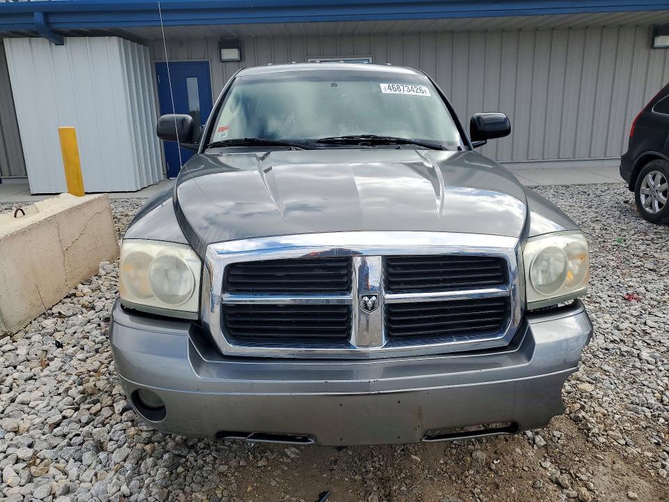 2006 Dodge Dakota Quad SLT